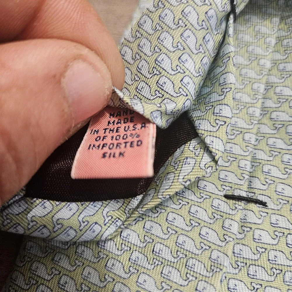 Vineyard Vines Men's Tie Whale Logo‎ Mint Green Satin Silk 3 3/4